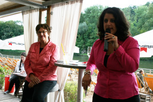 Homaira Mansury und Brigitte Zypries beantworteten Fragen aus dem Publikum.
