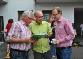 Vorstandsmitglied Paul Wohlsecker, WürzburgSPD-Vorsitzender Eberhard Grötsch und Stadtrat Alexander Kolbow.